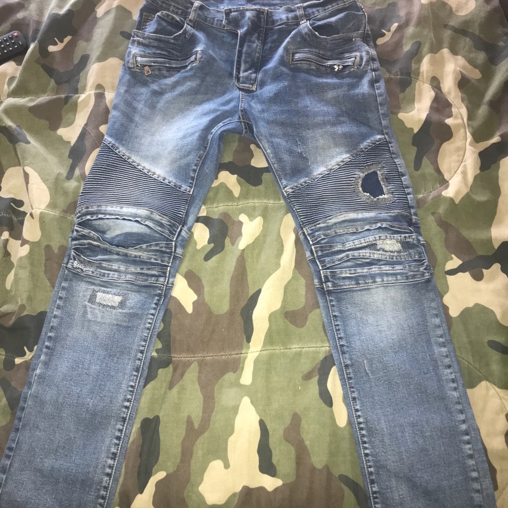 Balmain Jeans - Picture 3 of 3